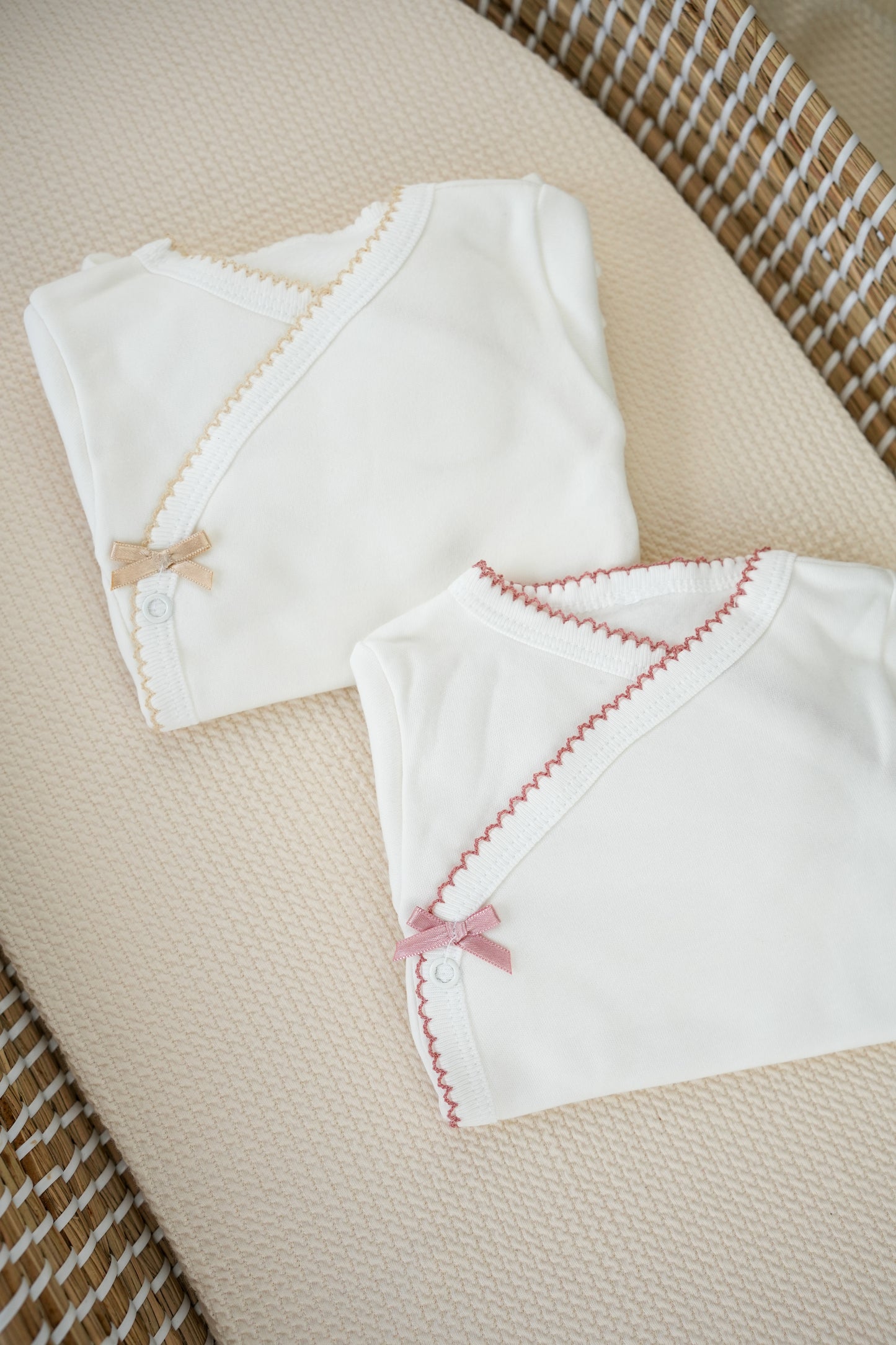 Conjunto interior body e calça com laço