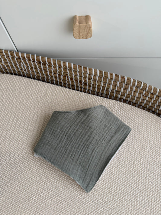 Babete lenço musselina