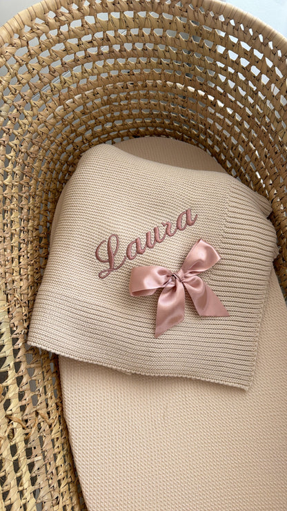 Manta com laço personalizada